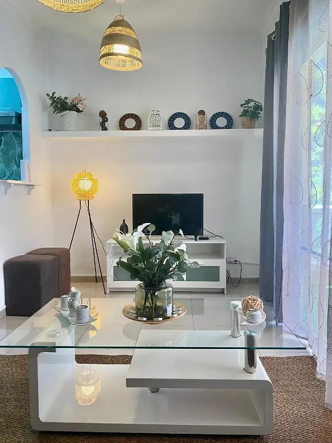 Contacten van Heart And Soul Apartment